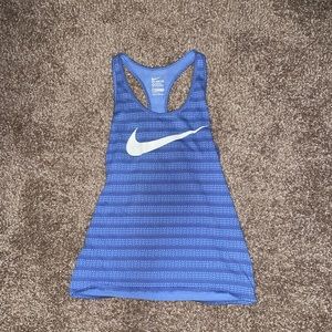 nike workout athletic tank